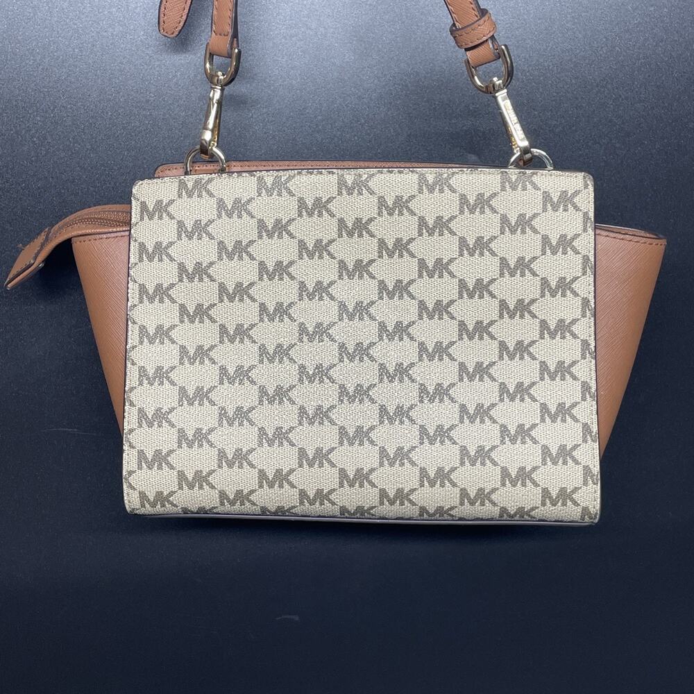 Michael Kors Selma Med Leather Logo Messenger Crossbody Bag Browns Strap DAMAGED - Picture 3 of 16